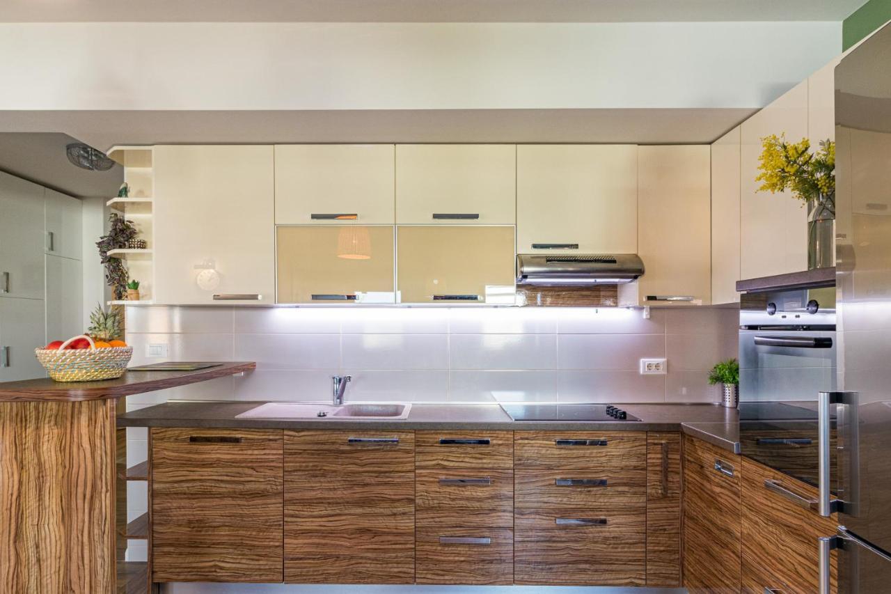 Lovely Istrian Apartment With A Private Swimming Pool And A Charming Garden Banjole Eksteriør bilde